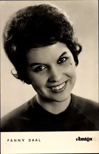 Ak Sängerin Fanny Daal, Portrait