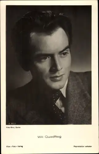 Ak Schauspieler Will Quadflieg, Foto Binz A 3627 1, Film Foto Verlag, Portrait im Anzug