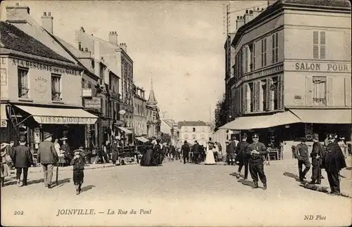 Ak Joinville Haute Marne, La Rue du Pont, Geschäfte