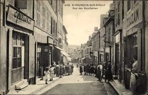 Ak Saint Pourçain sur Sioule Allier, Rue des Boucheries