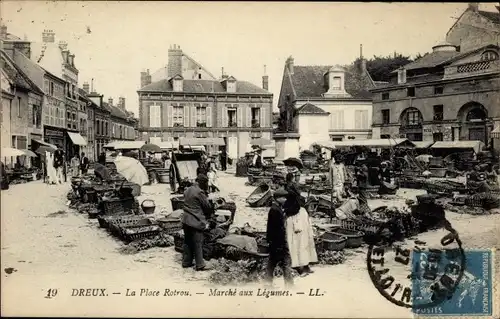 Ak Dreux Eure et Loir, La Place Rotrou, Marché aux Legumes