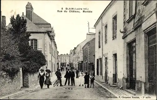 Ak Blain Loire Atlantique, Rue du Château, Montée, Boucherie
