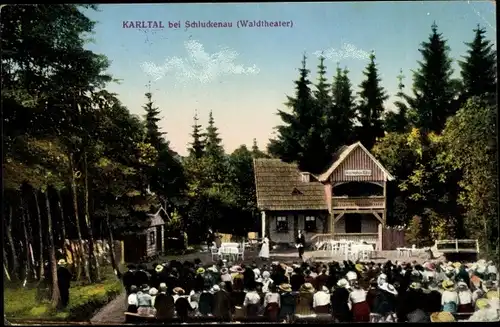 Ak Šluknov Schluckenau Region Aussig, Waldtheater im Karltal, Bühne, Publikum