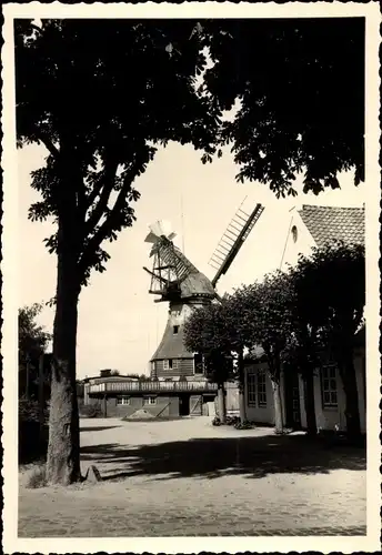 Ak Marne in Holstein Dithmarschen, Windmühle v. d. Fecht