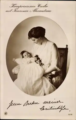 Passepartout Ak Kronprinzessin Cecilie von Preußen mit Prinzessin Alexandrine, NPG 5218