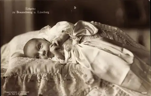 Ak Erbprinz zu Braunschweig Lüneburg, Ernst August, Kinderportrait