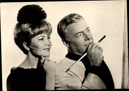 Ak Schauspieler Liselotte Pulver und Heinz Rühmann, Hokuspokus, Portrait