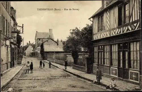 Ak Thiberville Eure, Rue de Bernay, Kinder