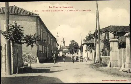 Ak Pointis-de-Rivière Haute-Garonne, Avenue de St Gaudens