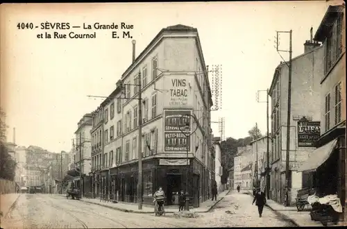 Ak Sevres Hauts de Seine, La Grande Rue et la Rue Cournoi