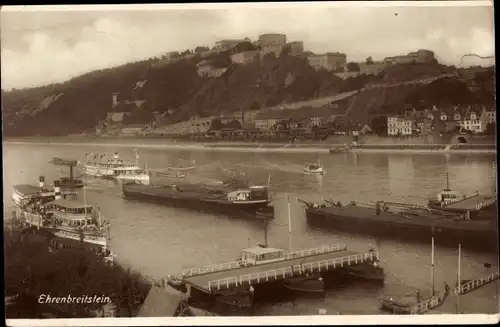 Ak Ehrenbreitstein Koblenz am Rhein, Teilansicht, Schiffe