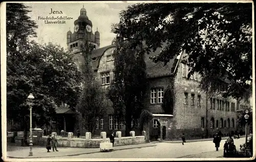 Ak Jena in Thüringen, Friedrich-Schiller-Universität, Turm mit Uhr
