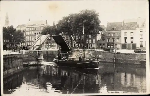 Ak Middelburg Zeeland Niederlande, Flusspartie, Boot, Brücke