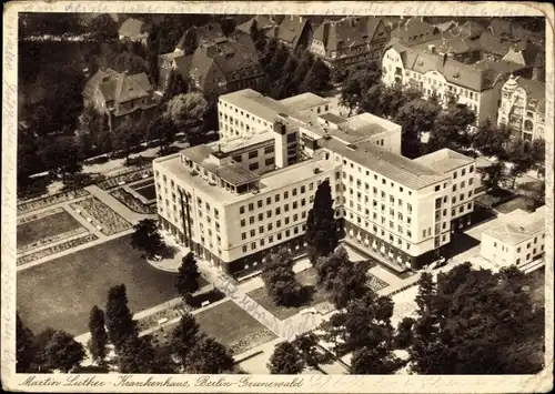 Ak Berlin Wilmersdorf Grunewald, Martin Luther Krankenhaus, Caspar Theyss Straße 27, Fliegeraufnahme