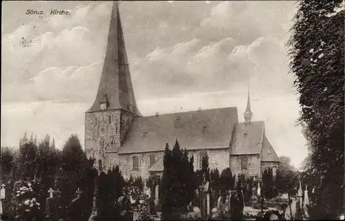 Ak Sörup Schleswig Holstein, Blick auf die Kirche, Friedhofspartie