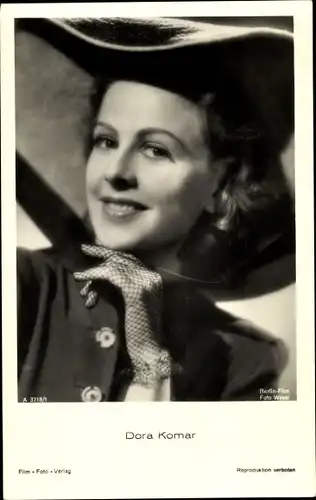 Ak Schauspielerin Dora Komar, Portrait