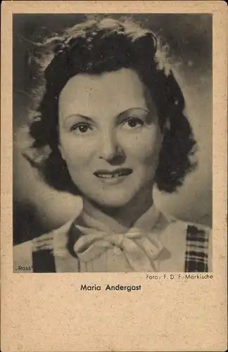 Ak Schauspielerin Maria Andergast, Portrait