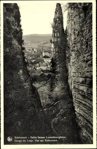 Ak Echternach Luxemburg, Blick von Gorge du Loup zum Ort, Schlucht, Felswand, Promenade B.