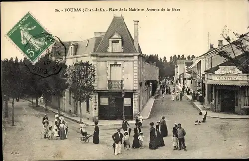 Ak Fouras Charente Maritime, Place de la Mairie, Avenue de la Gare