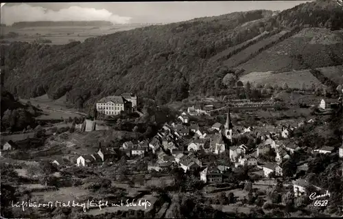 Ak Malberg in der Eifel, Totalansicht, Schloß, Panorama