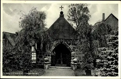 Ak Müschede Arnsberg im Sauerland, Ehrenmal
