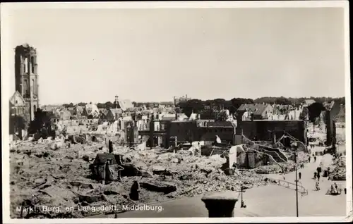 Ak Middelburg Zeeland Niederlande, Zerstörungen, Markt Burg en Langedelft