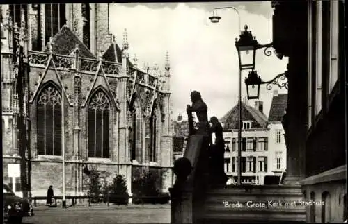 Ak Breda Nordbrabant Niederlande, Grote Kerk met Stadhuis