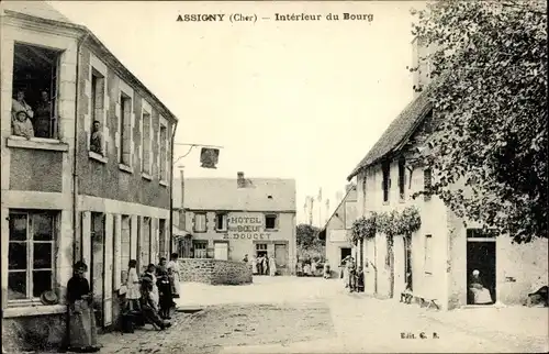 Ak Assigny Cher, Intérieur du Bourg