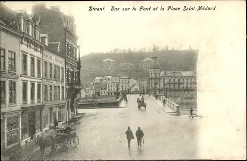 Ak Dinant Wallonien Namur, Vue sur le Pont et la Place Saint-Medard