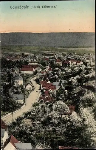 Ak Dresden West Cossebaude, Blick auf die Talstraße, Wohnhäuser, blühende Bäume