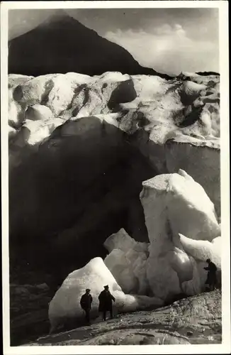 Ak Torget Nordland Norwegen, Partie am Gletscher Svartisen