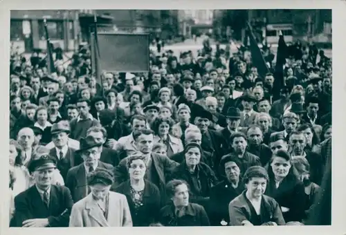 Foto Max Schirner Berlin, SED Großkundgebung auf dem Karl Liebknecht Platz