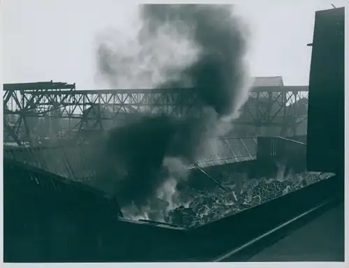 Foto Bert Sass, Berlin Charlottenburg, Gasanstalt, Fördertürme, Verhüttung