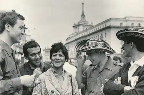 Foto Spremberg Hans-Joachim, Berlin, Weltjugendspiele 1973, Gruppenbild Teilnehmer