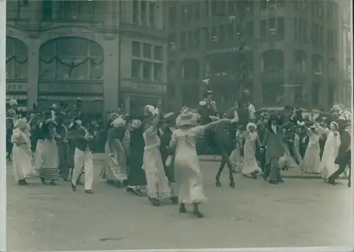 Foto Hamburg Mitte Altstadt, Festumzug, Hundertjahrfeier der Befreungskriege 1913,Einzug der Kosaken