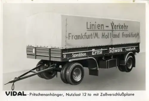 Foto Fahrzeug Firma Vidal Harburg, 12 t Pritschenanhänger mit Zollverschlußplane, Spedition