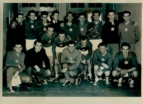 Foto Berlin Prenzlauer Berg, Handball, DDR geg. CSR, Werner Seelenbinder Halle, 9.1.1954