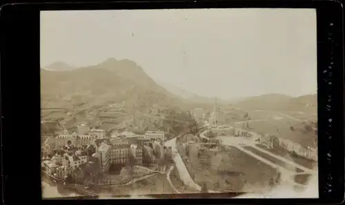 Foto Lourdes Hautes Pyrénées, Blick auf den Ort