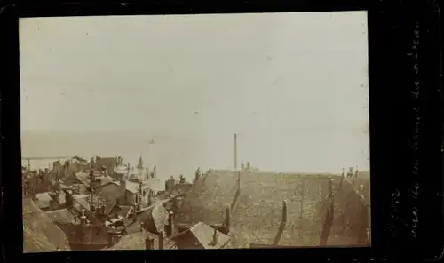 Foto Nyon Kt. Waadt Schweiz, Blick über die Dächer der Stadt