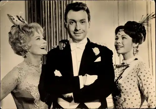 Ak Schauspieler Marika Rökk, Marianne Koch und Peter Alexander, Fledermaus, Portrait