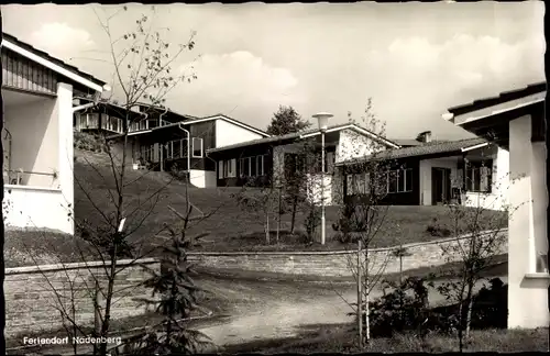 Ak Nadenberg Lindenberg im Allgäu, Feriendorf, Bungalows