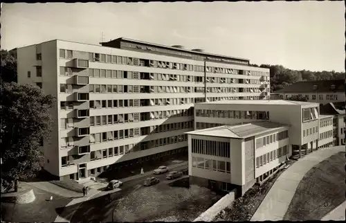 Ak Pforzheim im Schwarzwald, Neue Klinik, Außenansicht