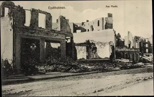 Ak Tschernyschewskoje Eydtkuhnen Ostpreußen, Am Markt, Kriegszerstörungen, I WK