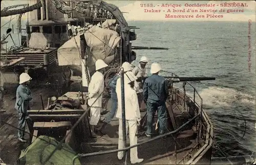Ak Dakar Senegal, Französisches Kriegsschiff, navire de guerre, manoeuvre des pieces