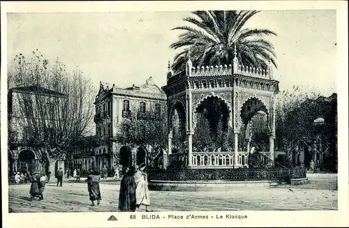 Ak Blida Algerien, Place d'Armes, Le Kiosque