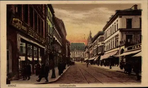 Ak Mainz am Rhein, Ludwigstraße, Straßenszene