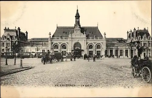 Ak Valenciennes Nord, La Gare, Bahnhof, Straßenseite
