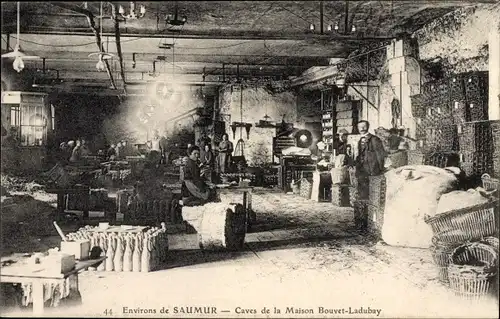 Ak Saumur Maine et Loire, Caves de la Maison Bouvet-Ladubay