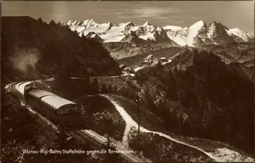Ak Vitznau Kanton Luzern, Rigibahn, Staffelhöhe gegen die Berneralpen