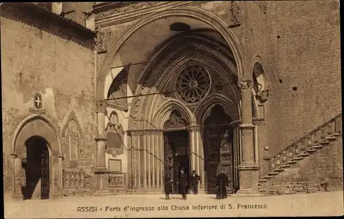 Ak Assisi Umbria, Porte d'ingresso alla Chiesa inferiore di S. Francesco